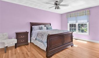 5 WEYMOUTH Ln, Coventry, RI 02816
