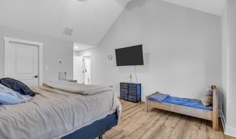400 Anchor Ave, Beachwood, NJ 08722