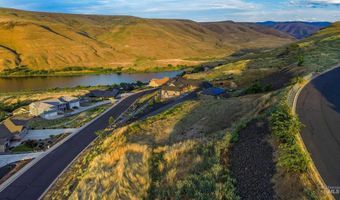 1484 River Ridge Dr, Asotin, WA 99402