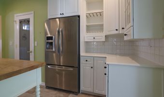 44 S Portland St, Barnegat, NJ 08005