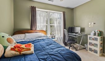 8320 Lake Tree Ln, Indianapolis, IN 46217