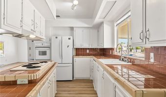 902 Terrace Dr, Bullhead City, AZ 86442