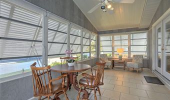 1070 Manila Dr, Barefoot Bay, FL 32976