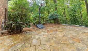 759 Riverhill Dr, Athens, GA 30606