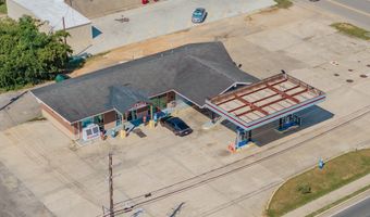 191 E PARKER St, Baxley, GA 31513