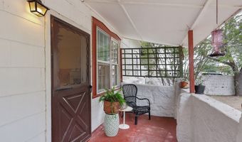 806 E Ave E, Alpine, TX 79830