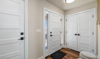 4012 SADDLEBACK Ln, Cheyenne, WY 82001
