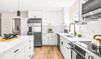 1760 Palolo Ave A, Honolulu, HI 96816