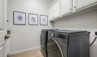 1577 W SWAN Pl, Chandler, AZ 85286
