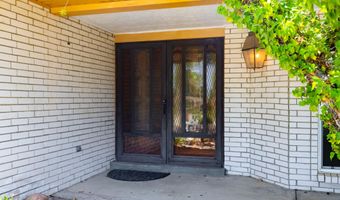 5900 LOS HERMANOS Ct NE, Albuquerque, NM 87111