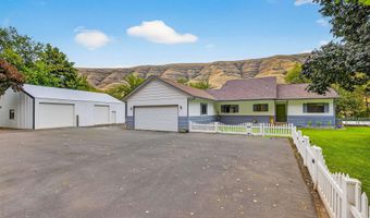 13353 Snake River Rd, Asotin, WA 99402