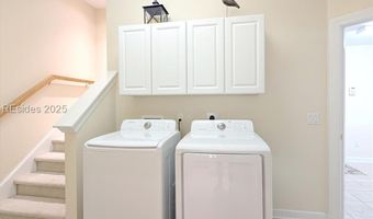 12 Point West Dr, Bluffton, SC 29910