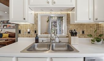 742 Austrian Way, Avon, IN 46123