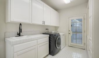 2039 E Mission Rd, Fallbrook, CA 92028