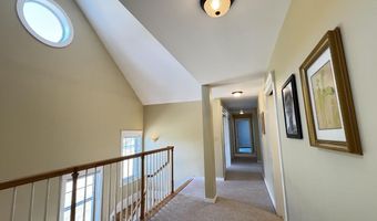 480 Maple Hill Rd, Auburn, ME 04210