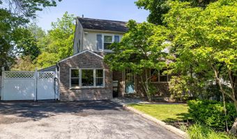 950 BRADFIELD Rd, Abington, PA 19001