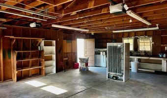 401 S 7th St, Basin, WY 82410