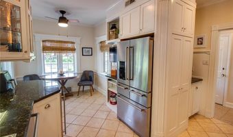1210 McKinley Blvd, Alton, IL 62002
