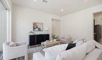 4044 E DAWSON Dr E, Chandler, AZ 85249