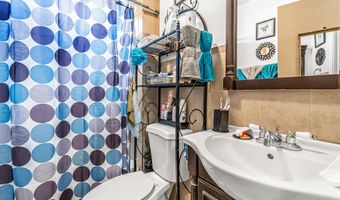 223 Remington St, Bridgeport, CT 06610