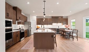 2001 Shelly Ln, Adams Twp., PA 16046