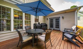 216 Wendhurst Ct, Apex, NC 27502