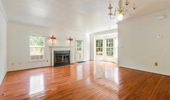 7000 GATTON Sq, Alexandria, VA 22315