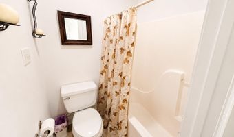 11001 Shoreline Dr, Baton Rouge, LA 70809