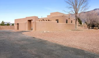 10711 MODESTO Ave NE, Albuquerque, NM 87122