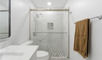 904 Wentworth Ct, Alpharetta, GA 30022