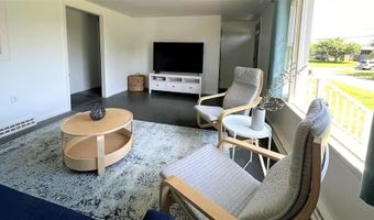 13 Ocean View Dr, Narragansett, RI 02882