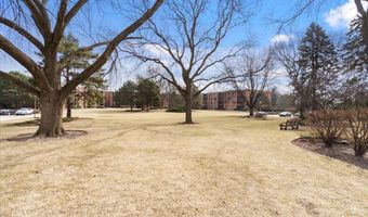 1405 E Central Rd 222C, Arlington Heights, IL 60005