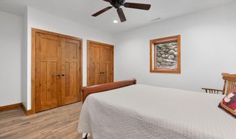 25551 885th Ave, Austin, MN 55912
