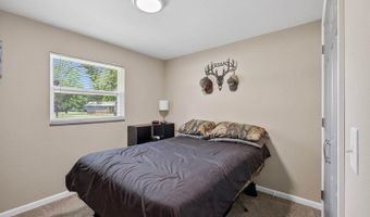 2410 Lovewood Dr, Wisconsin Rapids, WI 54494