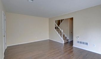 90 VILLAGE Dr, Dover, DE 19904