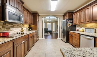 402 Demuth, Benton, AR 72019