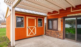 3186 W 3rd Dr, Albion, IN 46701