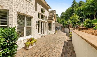 948 Little Coal River Rd, Alum Creek, WV 25003