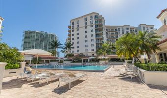 19900 E Country Club Dr PH18, Aventura, FL 33180
