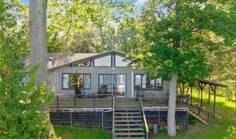 14 Macomber Pt, Alburgh, VT 05440