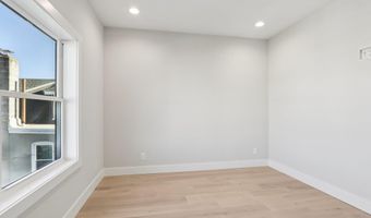 37 S Annapolis B Ave, Atlantic City, NJ 08401