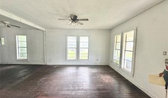 601 Elm St, Teague, TX 75860