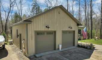 4 Colton Ln, Center Harbor, NH 03226