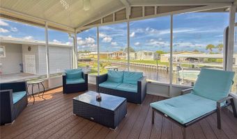 108 W SAINT ANNES Cir, Apollo Beach, FL 33572