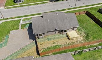 717 S 5th St, Atchison, KS 66002