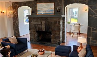 12 WISTAR St, Claymont, DE 19703