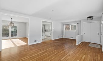 95 Moravia Rd, Avon, CT 06001