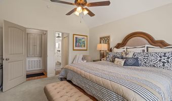 330 War Emblem Dr, Boiling Springs, SC 29316