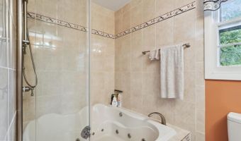 9303 FERNWOOD Rd, Bethesda, MD 20817