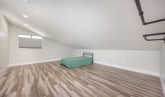 1302 W Coyote Trl, Benson, AZ 85602